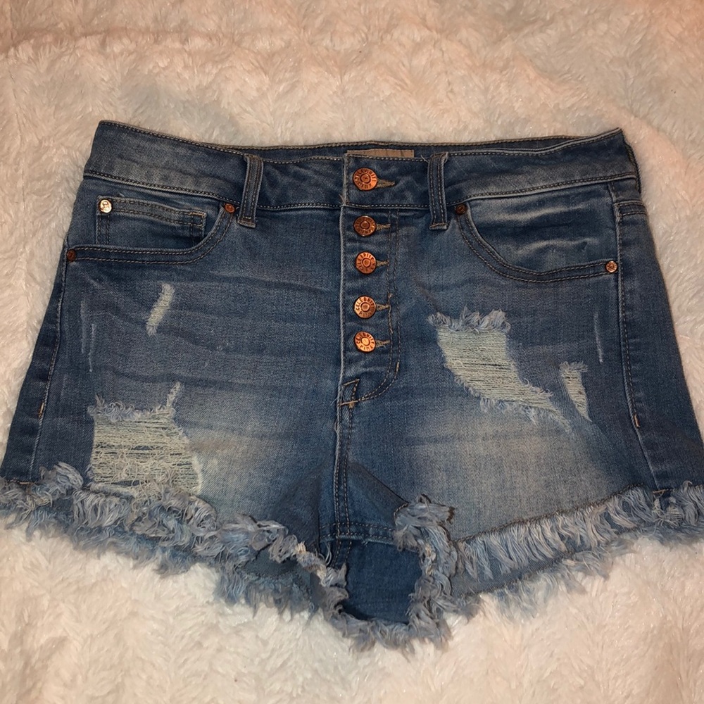 Five button up high waisted short